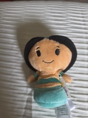 Hallmark Itty Bittys Princess Jasmine Plush Like New